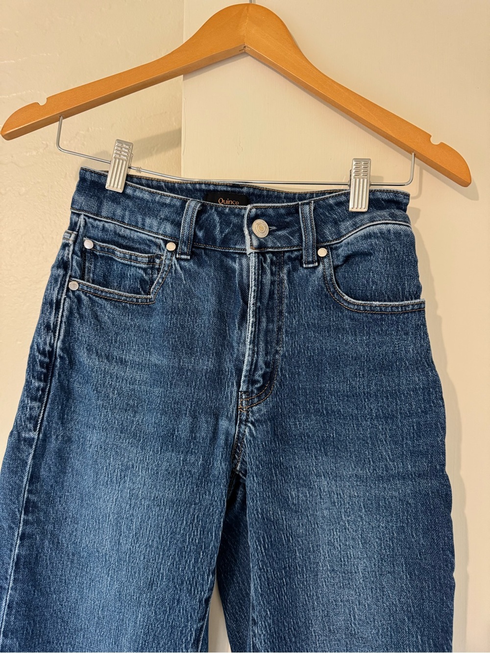 Quince Bella Stretch Jeans 26” Inseam Size 25 (0) - Picture 3 of 6